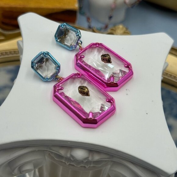 🆕 KURT GEIGER LONDON 🧿 NWOT Rectangle Stone Earrings, Metallic Blue & Pink - Picture 4 of 16